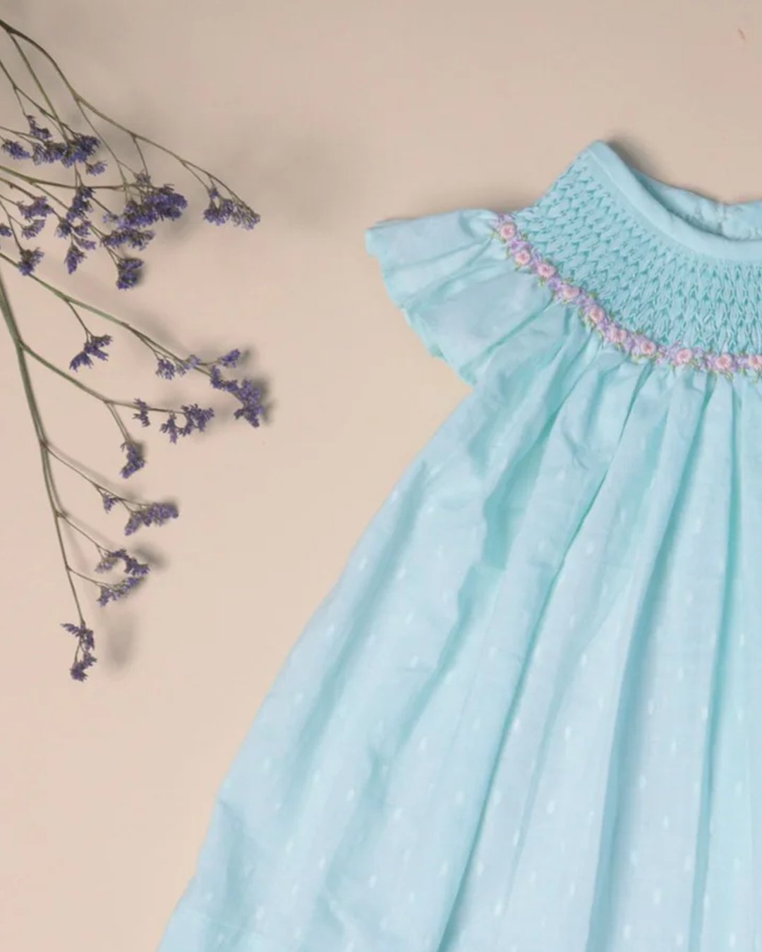Bishop smock, the best smock dress, embroidery smock dress, Kochi, Girl baby dress, Hand made dress, Hand craft baby dress, Online smock dress, mybud