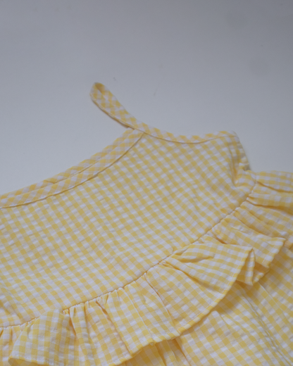 Yellow top and bottom
